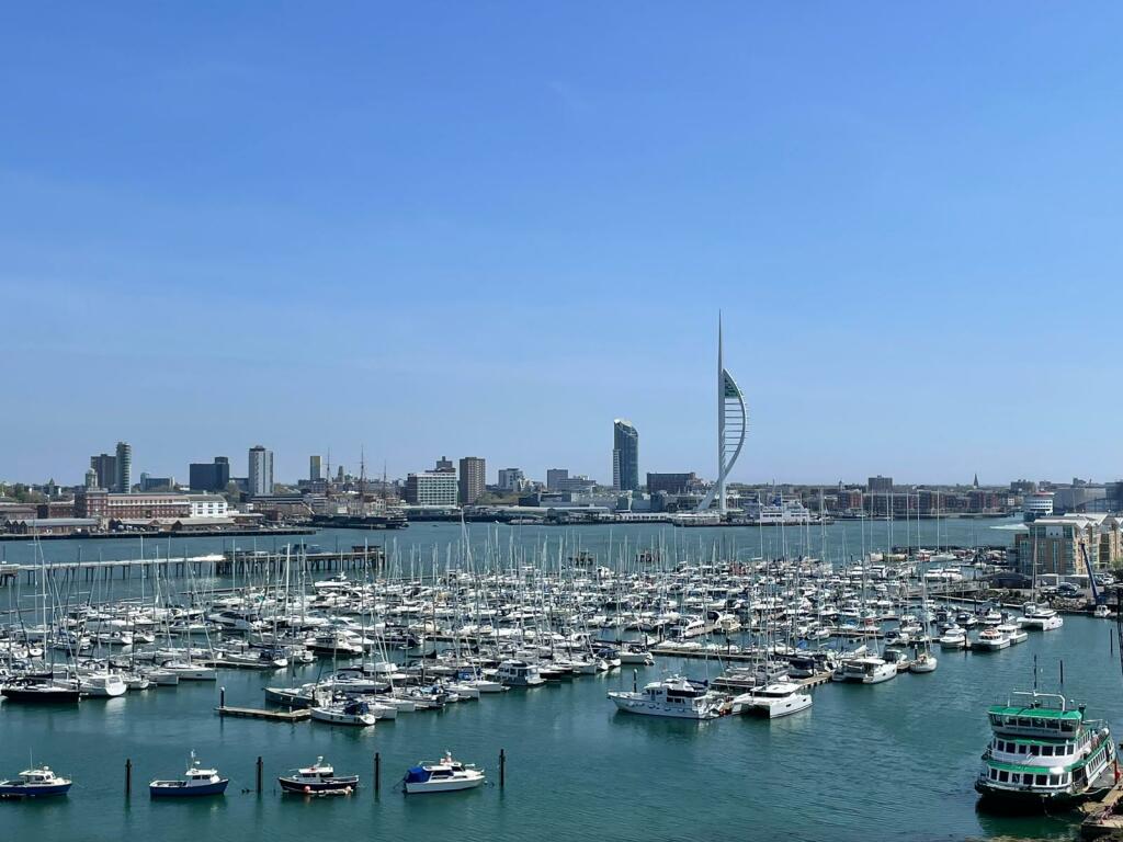 2 bedroom apartment for sale in Rope Quays, Gosport, PO12