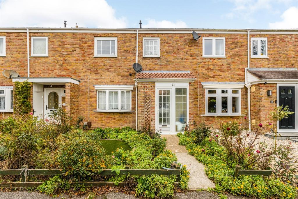 3 bedroom terraced house for sale in Arminers Close, Gosport, PO12