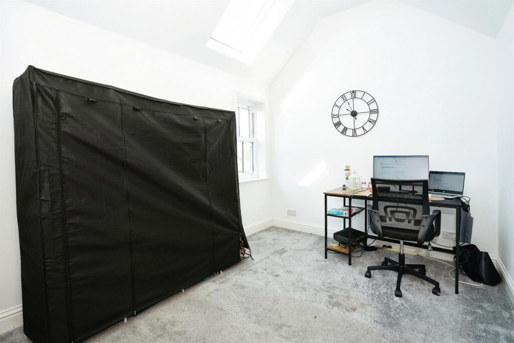 Additional property image - Hawkswood Road, HAILSHAM
