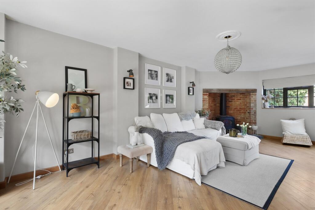 Additional property image - London Road, Hailsham