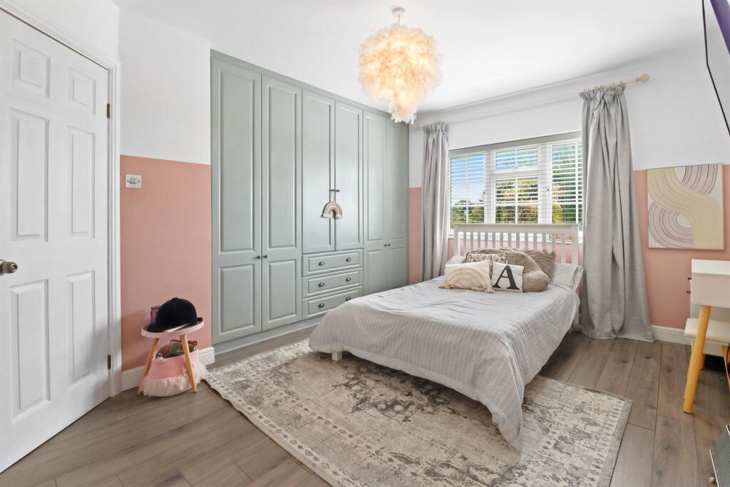 Additional property image - London Road, Hailsham