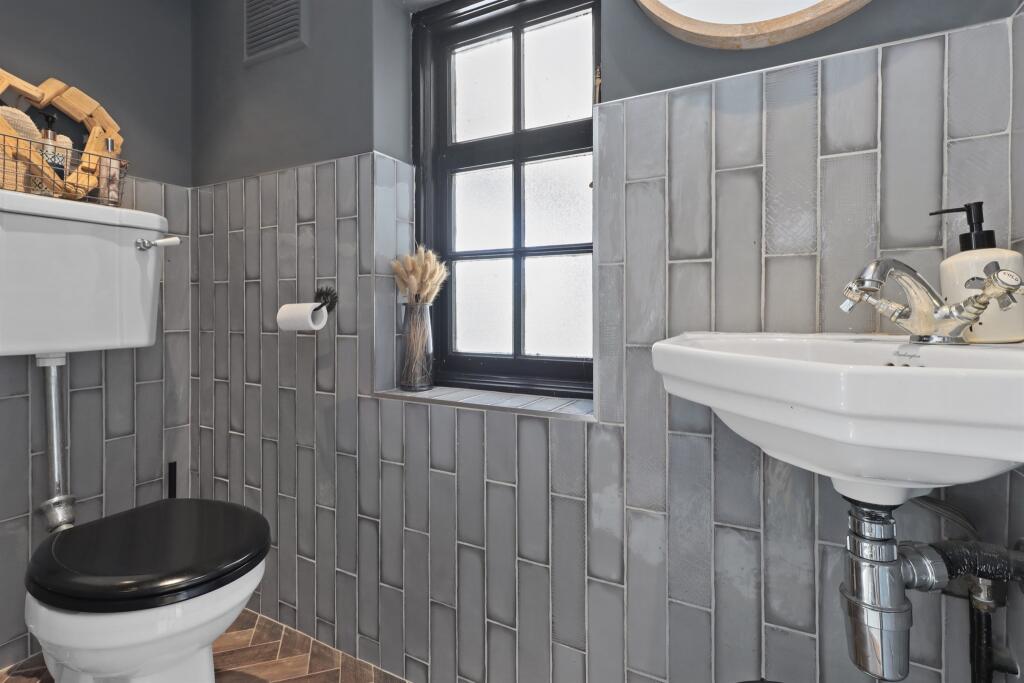 Additional property image - London Road, Hailsham