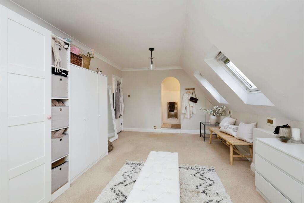 Additional property image - London Road, Hailsham