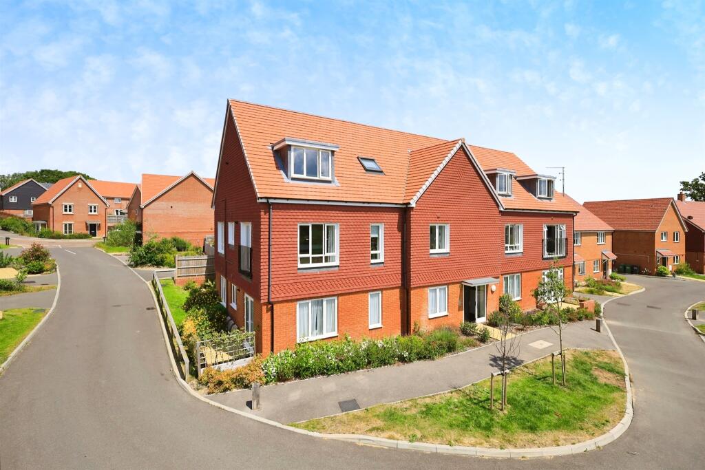Additional property image - Sail Street, HAILSHAM