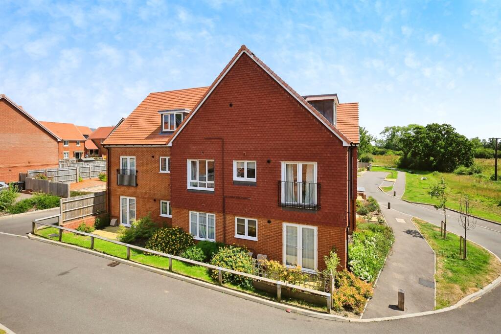 Additional property image - Sail Street, HAILSHAM
