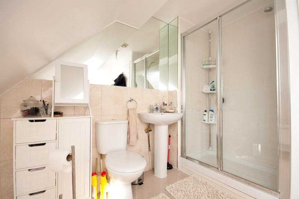 Additional property image - Lundy Walk, Hailsham