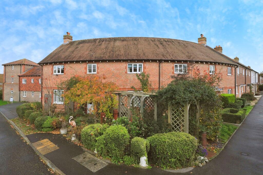 Main image of property: Splice Lane, Hailsham