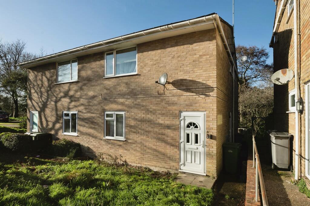 Main image of property: Brackendale, Hastings