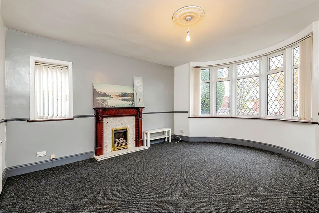 4 bedroom detached house for sale in Mountjoy Road, Edgerton, Huddersfield, HD1