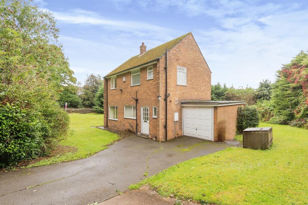 3 bedroom detached house for sale in Rowley Lane, Fenay Bridge