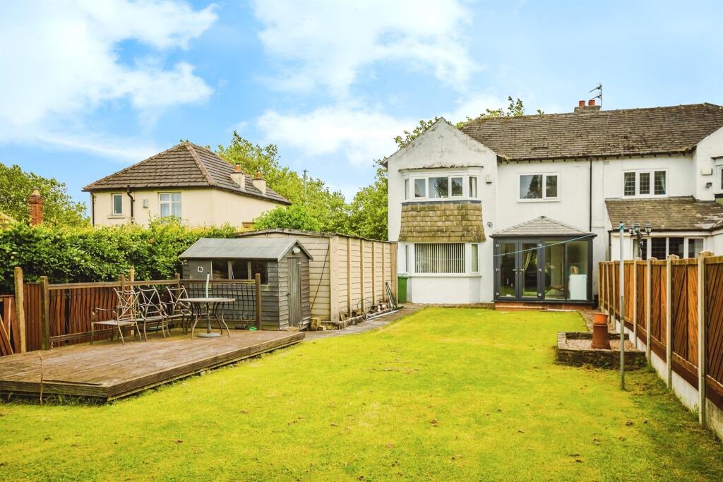 3 bedroom semidetached house for sale in Bradley Road, Bradley