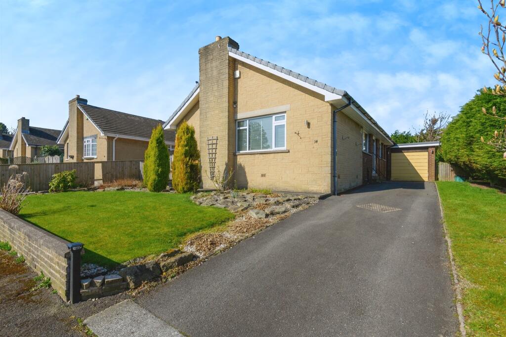 Main image of property: Gleneagles Way, Huddersfield