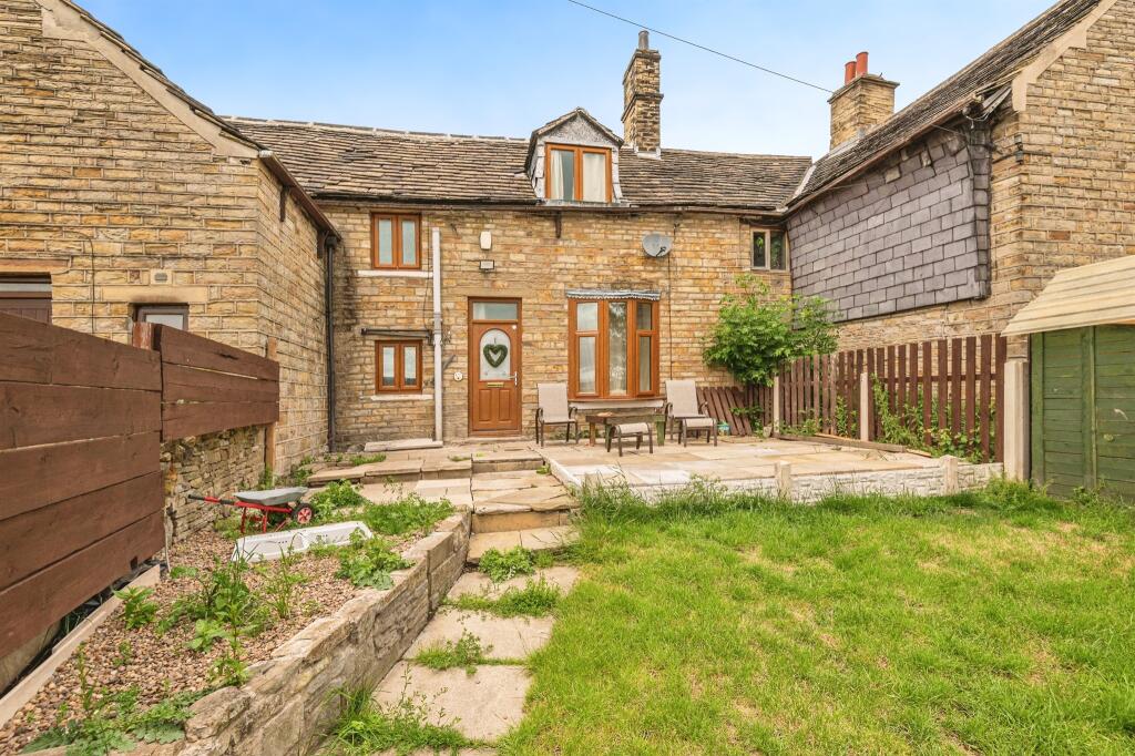 Main image of property: Rawthorpe Lane, Huddersfield