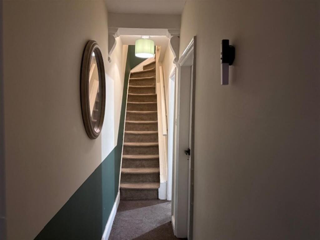 Main image of property: Mayfield Avenue, Hull