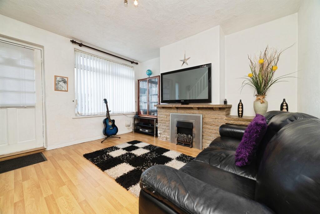 Main image of property: Roslyn Road, Hull