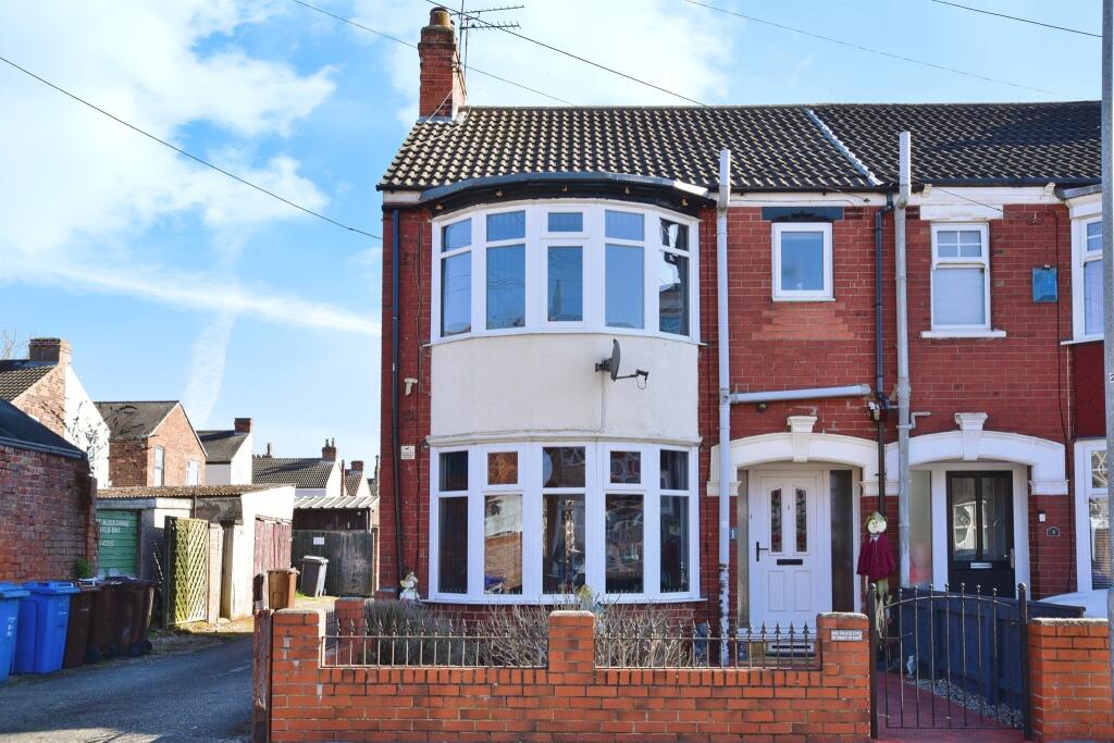 Main image of property: Stanhope Avenue, Hull
