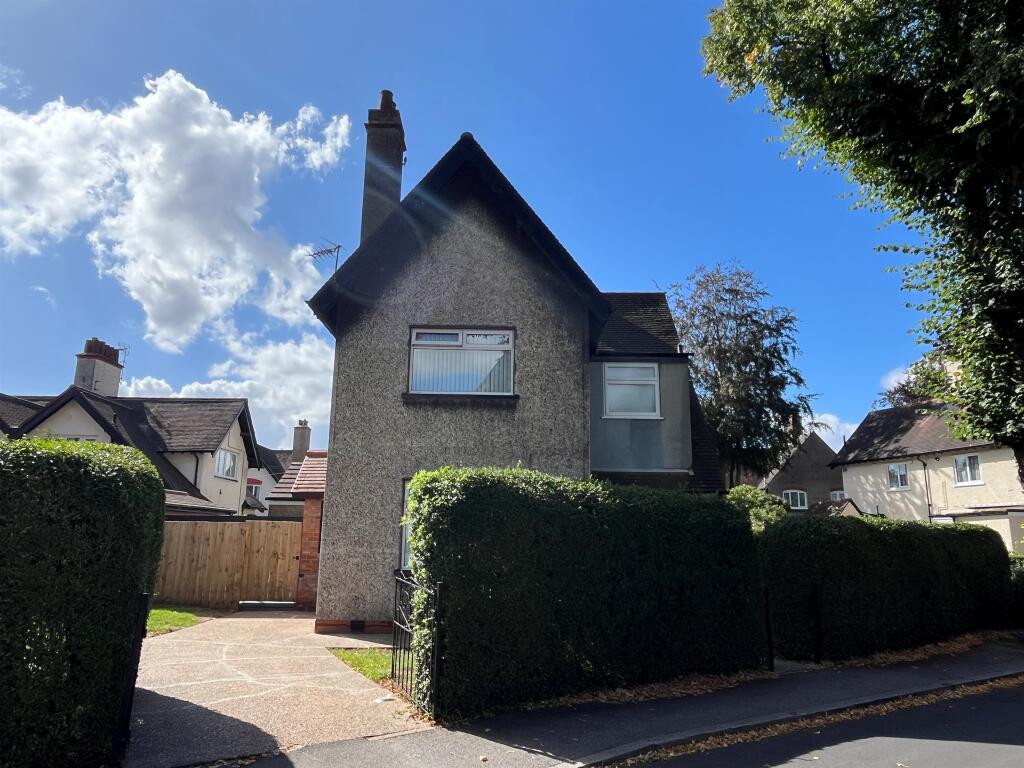 Main image of property: Lime Tree Avenue, Hull