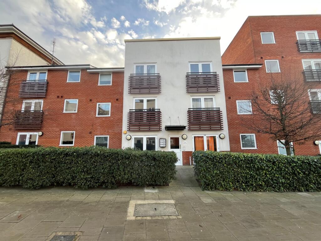 2 bedroom apartment for sale in Pownall Road, Ipswich, IP3