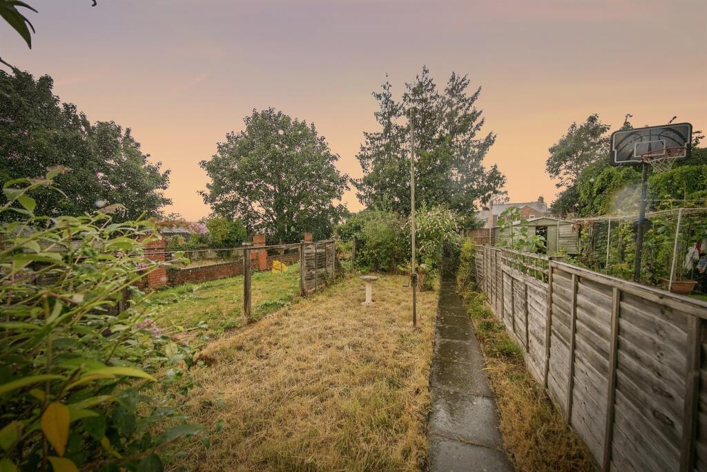 Main image of property: Hatfield Road, Ipswich