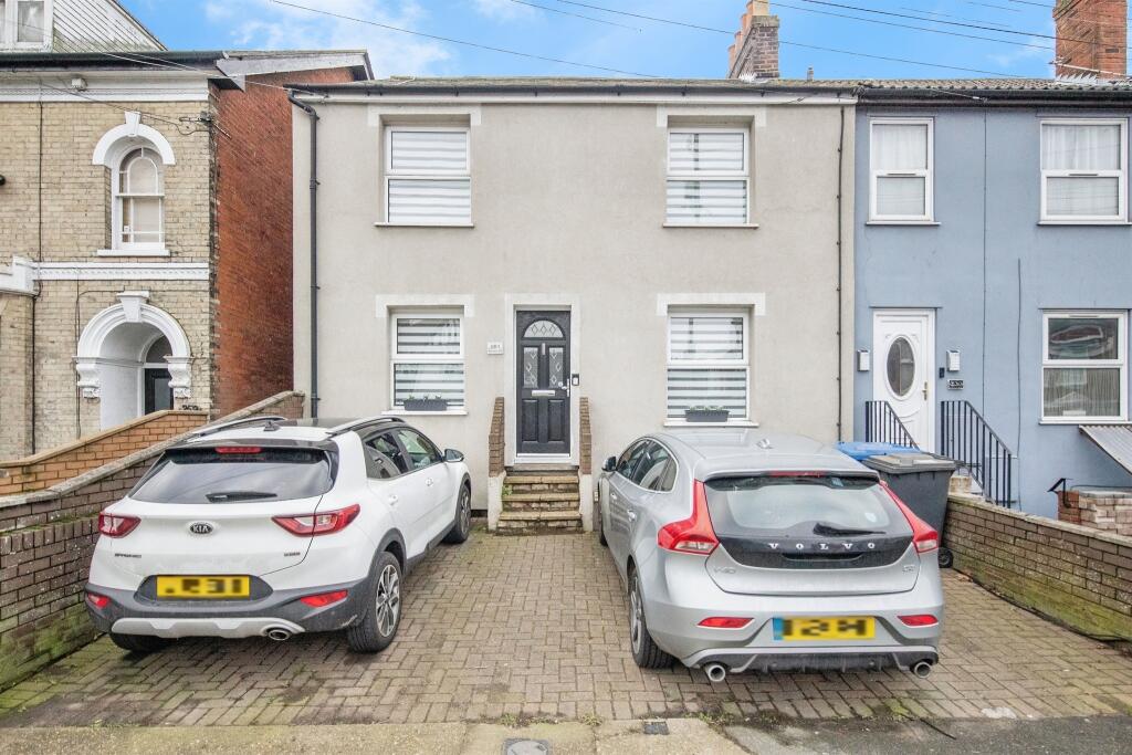 Main image of property: Norwich Road, Ipswich