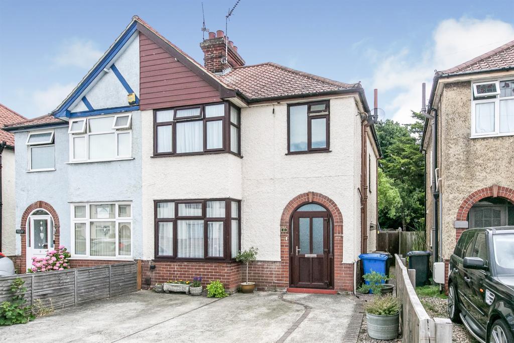 3 bedroom semidetached house for sale in Eustace Road, IPSWICH, IP1