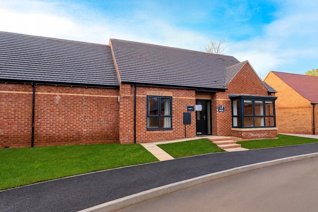 Main image of property: Valley Lane, Mansfield