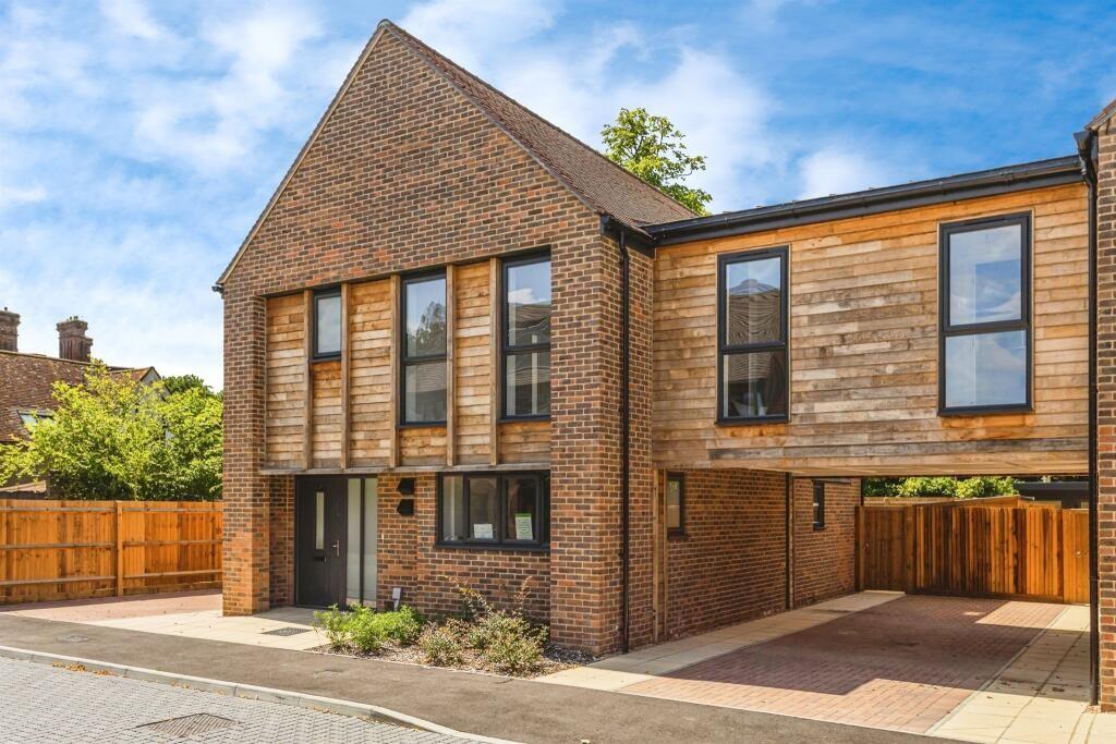 Main image of property: Hanlye Lane, Cuckfield, Haywards Heath