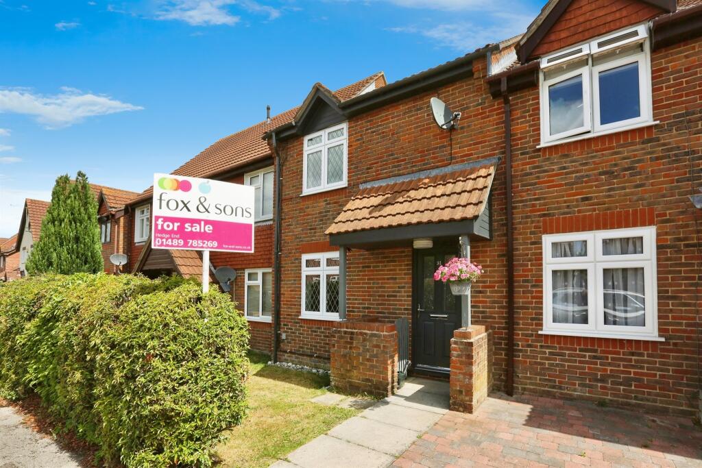 Main image of property: Ardingly Crescent, Hedge End, Southampton