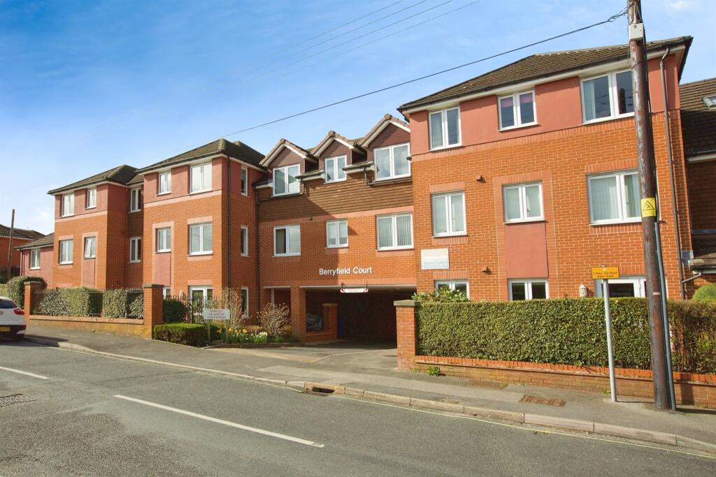 2 bedroom apartment for sale in Bursledon Road, Hedge End, Southampton