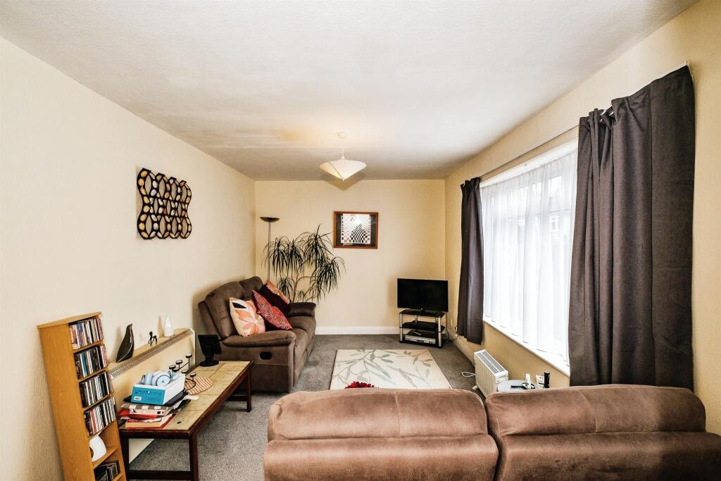 Additional property image - Old Shoreham Road, Portslade, Brighton