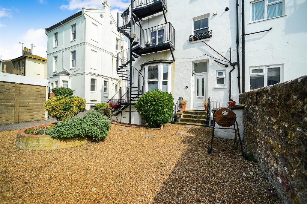1 bedroom flat for sale in Medina Villas, Hove, BN3