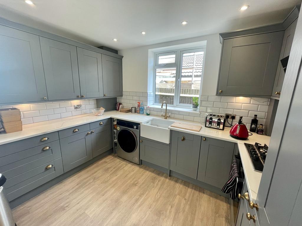 3 bedroom detached house for sale in Coleman Avenue, Hove, BN3