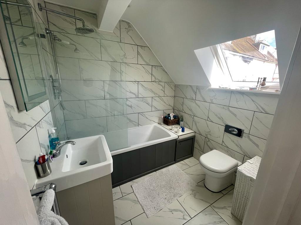 3 bedroom detached house for sale in Coleman Avenue, Hove, BN3