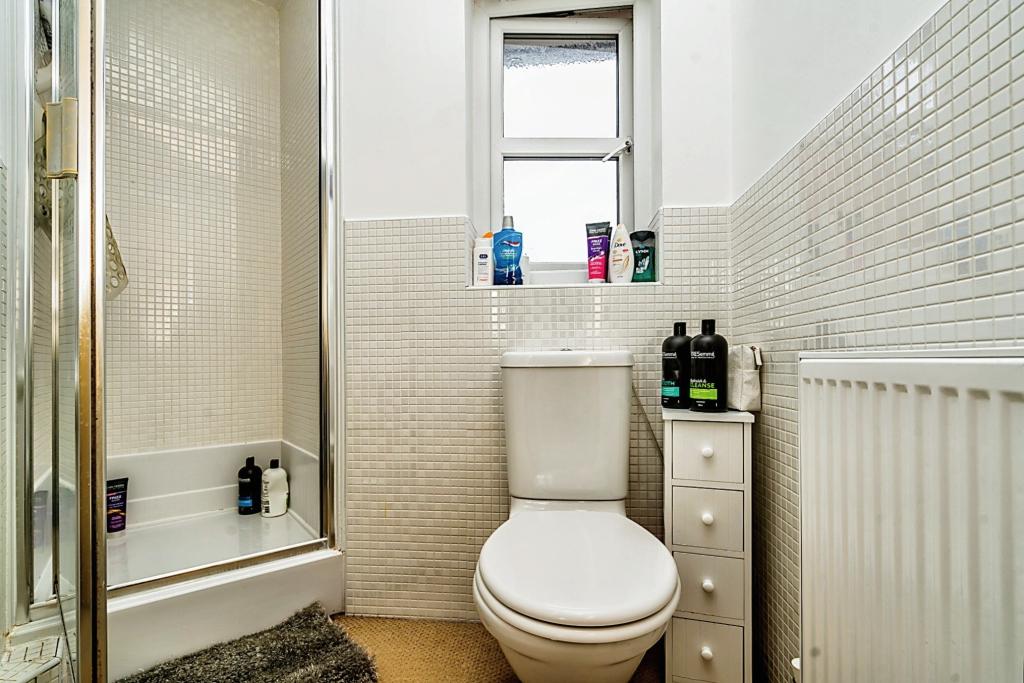 3 bedroom semidetached house for sale in Watergate Lane, Leicester, LE3