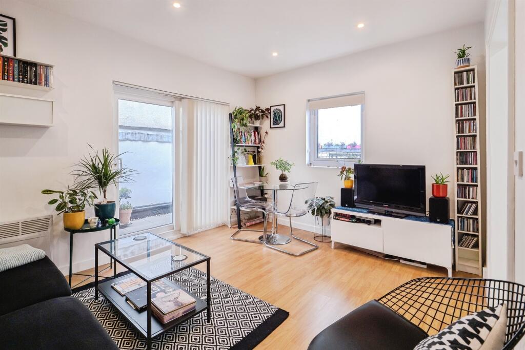 Main image of property: Wimbledon Street, Leicester