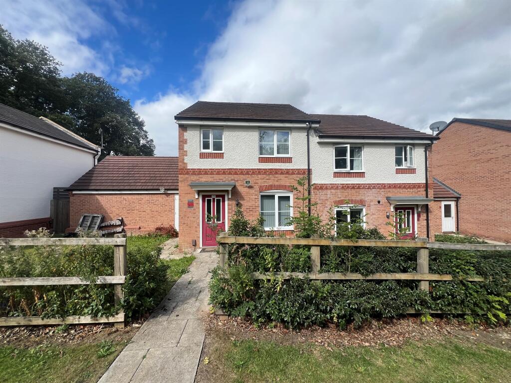 Main image of property: Hackness Road, Hamilton, Leicester