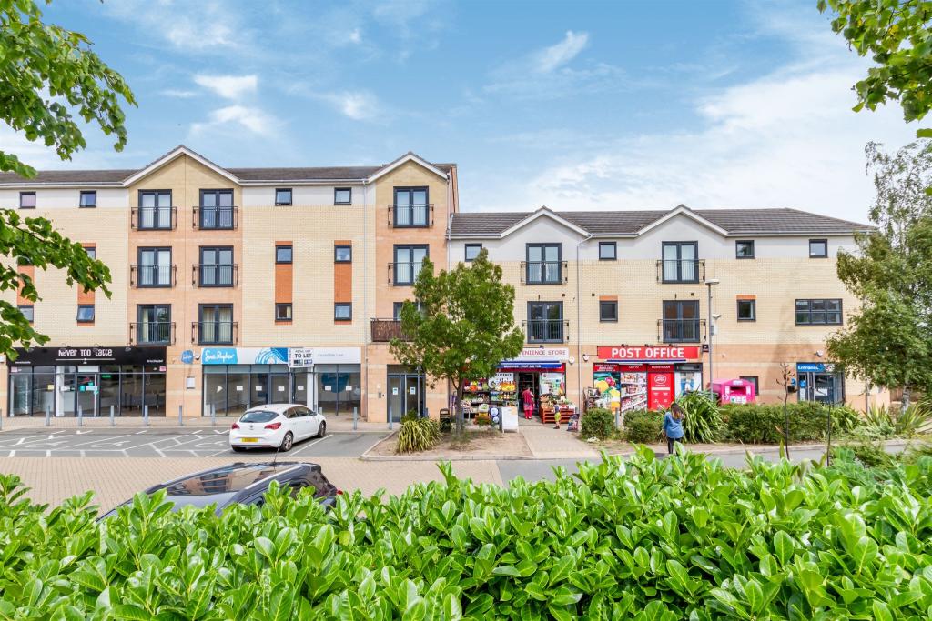 1 bedroom apartment for sale in Sandhills Avenue, Hamilton, Leicester, LE5