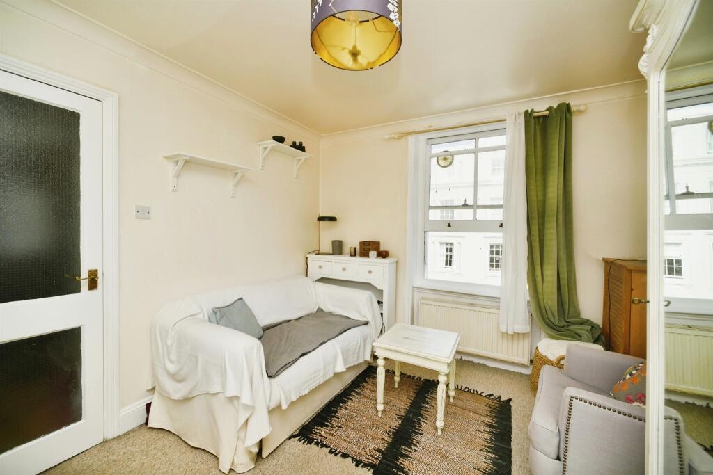 Additional property image - Marine Parade, Brighton