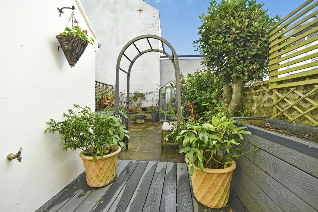Additional property image - Sutherland Road, Brighton