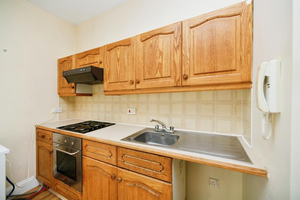 Additional property image - Bloomsbury Place, Brighton