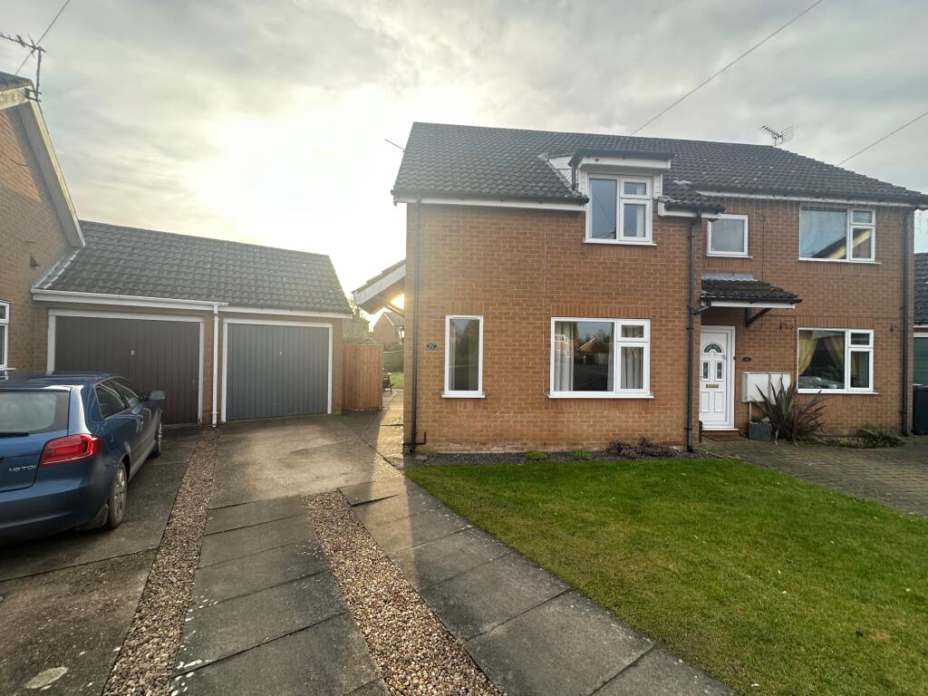 3 bedroom semi-detached house