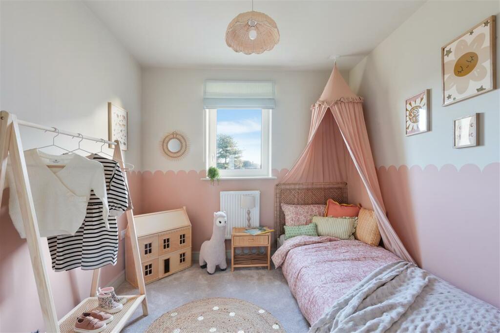 Additional property image - Manor Hall Road, Southwick, Brighton