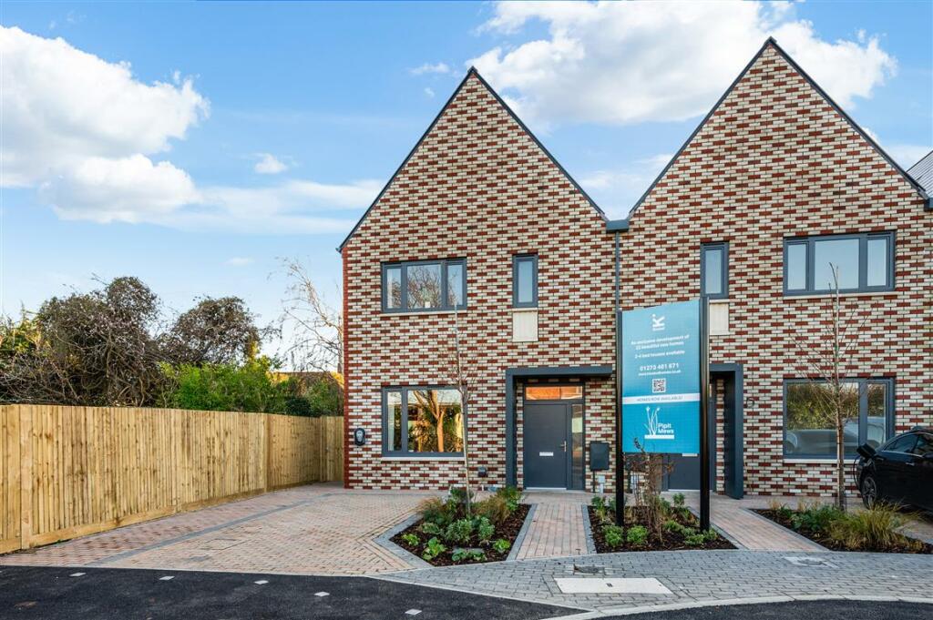 Additional property image - Manor Hall Road, Southwick, Brighton