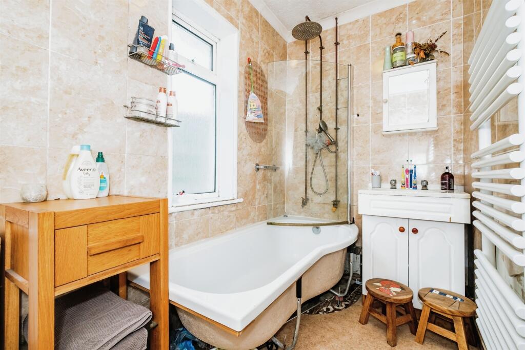Additional property image - Lancing Park, Lancing