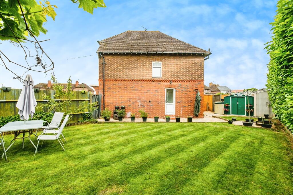 Main image of property: Peveril Close, Sompting, Lancing