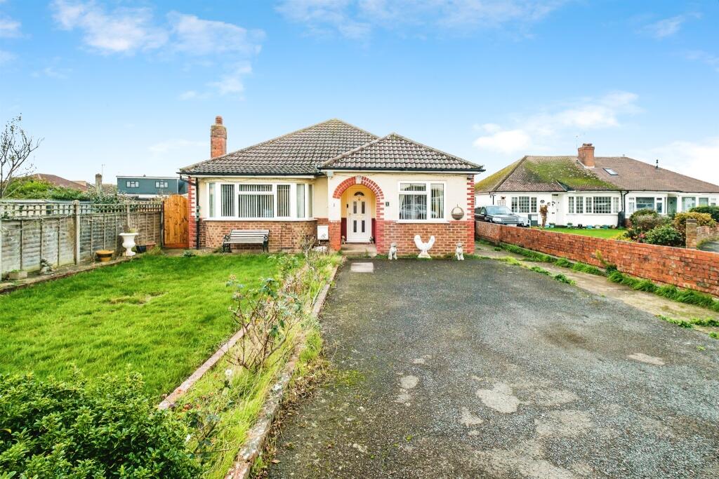 Main image of property: The Crescent, Lancing