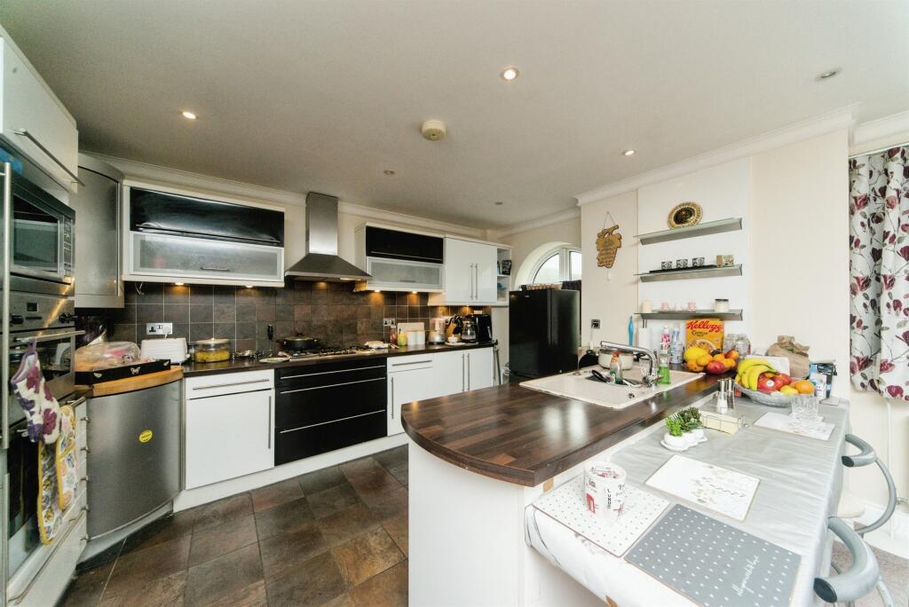 Additional property image - Hamilton Quay, Eastbourne