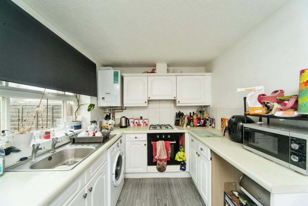 Additional property image - Beechfield Close, Stone Cross, Pevensey