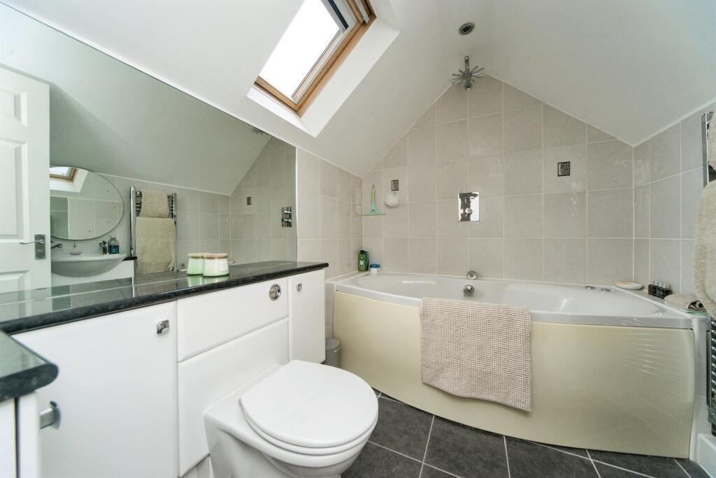 Additional property image - The Piazza, Eastbourne