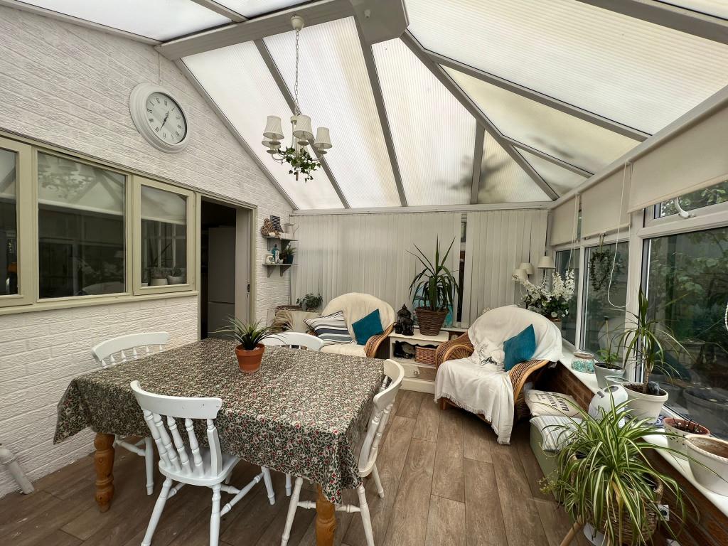 3 bedroom town house for sale in Heron Close, Mountsorrel, Loughborough